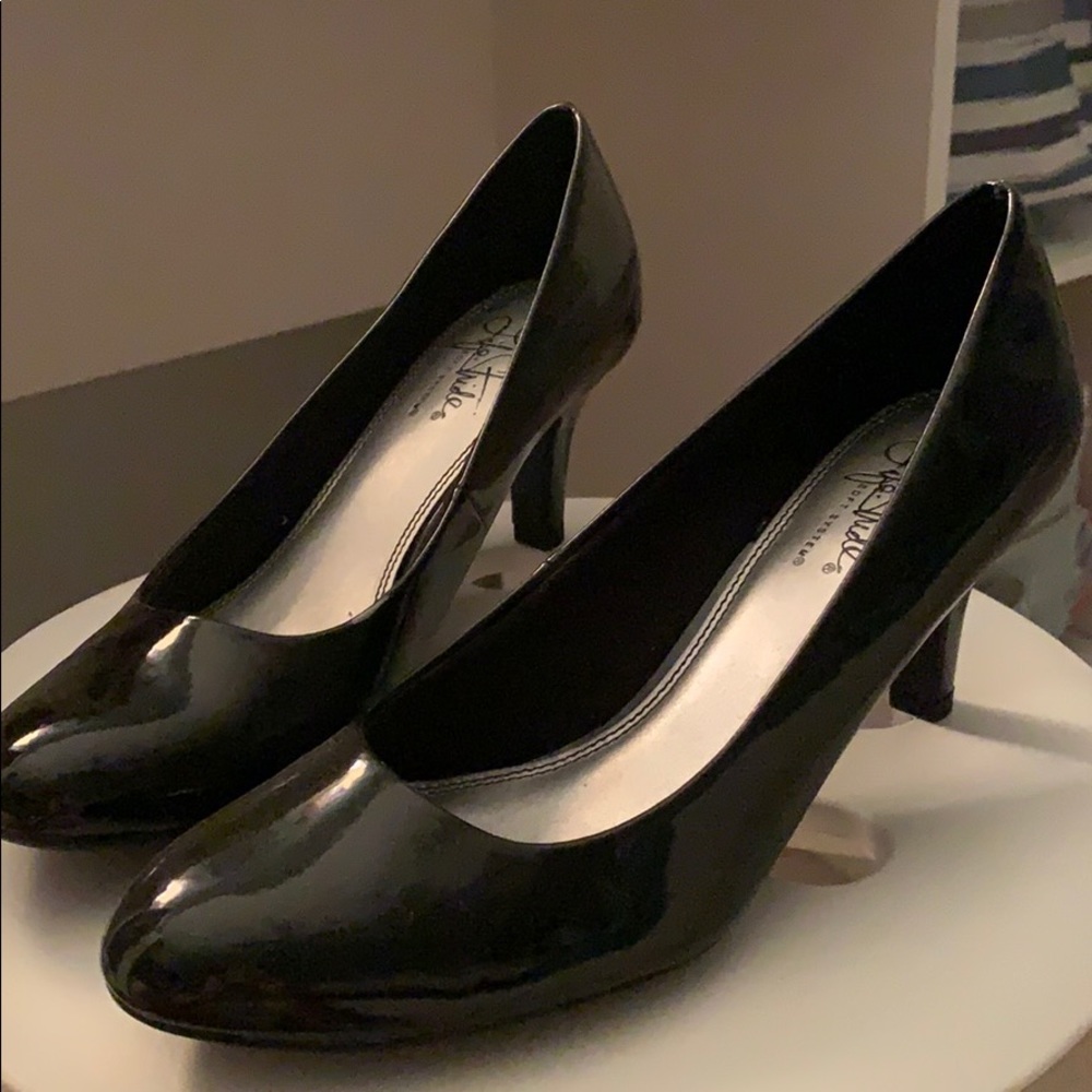 Black heels